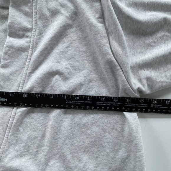 Athleta Studio Wrap Cardigan Sz L Light Gray Tie Front Open Sweatshirt Yoga Gym - Picture 4 of 8